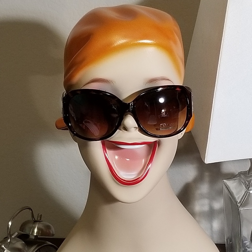 BOUTIQUE | Sunglasses | 1566